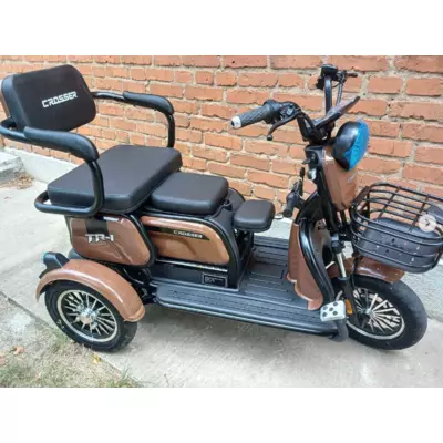 Електротрайк Електроскутер триколісний Crosser TR-1 600Вт Кроссер коричневий